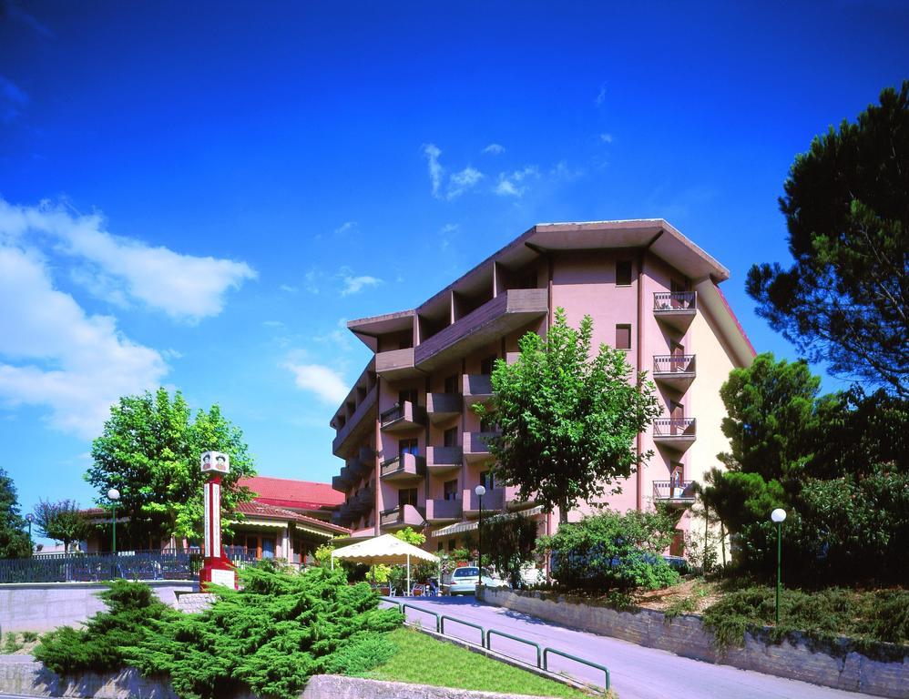 Hotel Del Camerlengo Fara San Martino Extérieur photo
